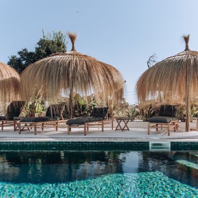 finca-ibizenko-style-pool-beheizbar-fliesen-marrokanisch