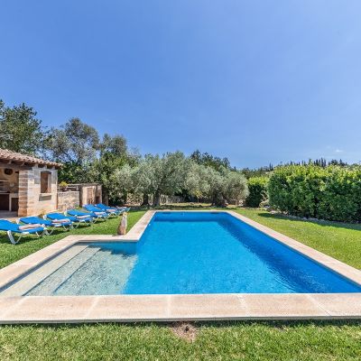 finca-perdiu-vell-petit-pool-treppeneinstieg