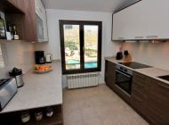 villa-cala-carbo-kueche-modern-meerblick