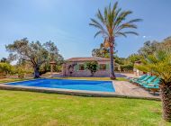 finca-gallardo-hausansicht-pool