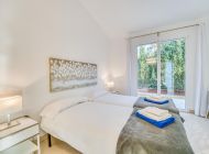 villa-margalida-sleeping-in-blue
