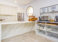 villa-rainbow-kueche-modern-ausstattung-gut