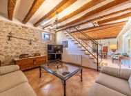 finca-perdiu-vell-petit-salon-essbereich-treppenaufgang-obergeschoss