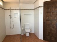 villa-miquel-gaestebad-dusche